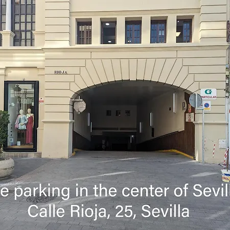 Piscina Abierta! Parking En Sevilla Centro Incluido 카마스