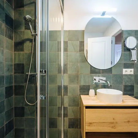 아파트 Piscina Abierta! Parking En Sevilla Centro Incluido *