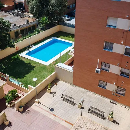 Piscina Abierta! Parking En Sevilla Centro Incluido * 카마스
